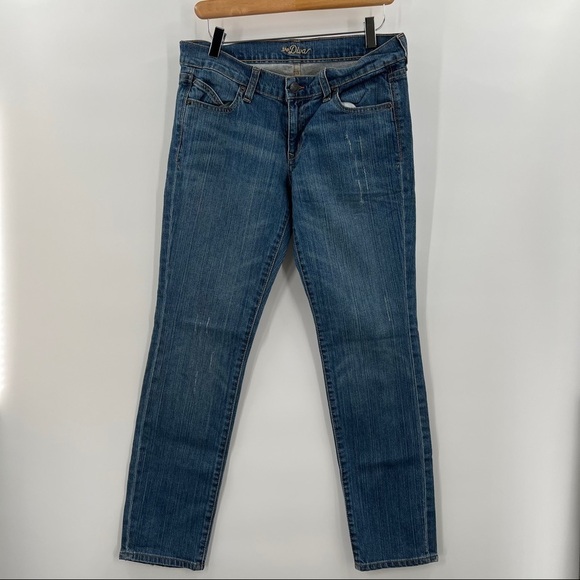Old Navy “The Diva” Ladies Size 6Short - Picture 1 of 4
